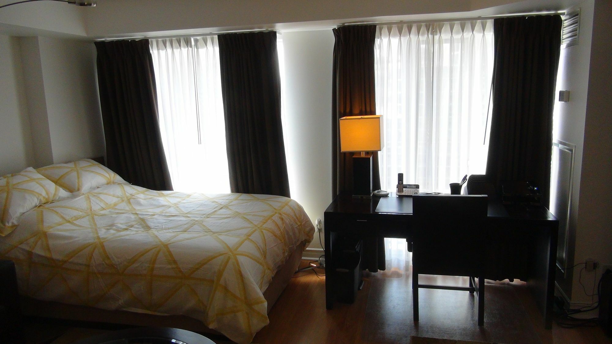 Visitor Accommodation Торонто Екстер'єр фото