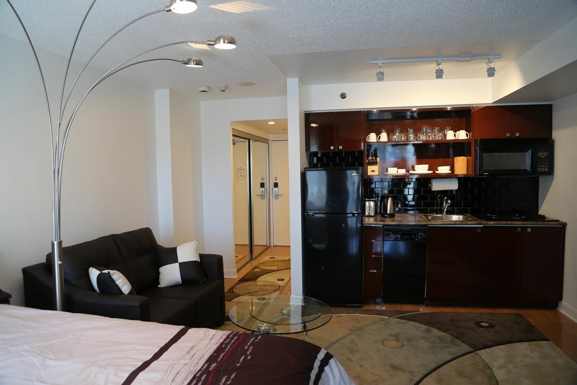 Visitor Accommodation Торонто Екстер'єр фото