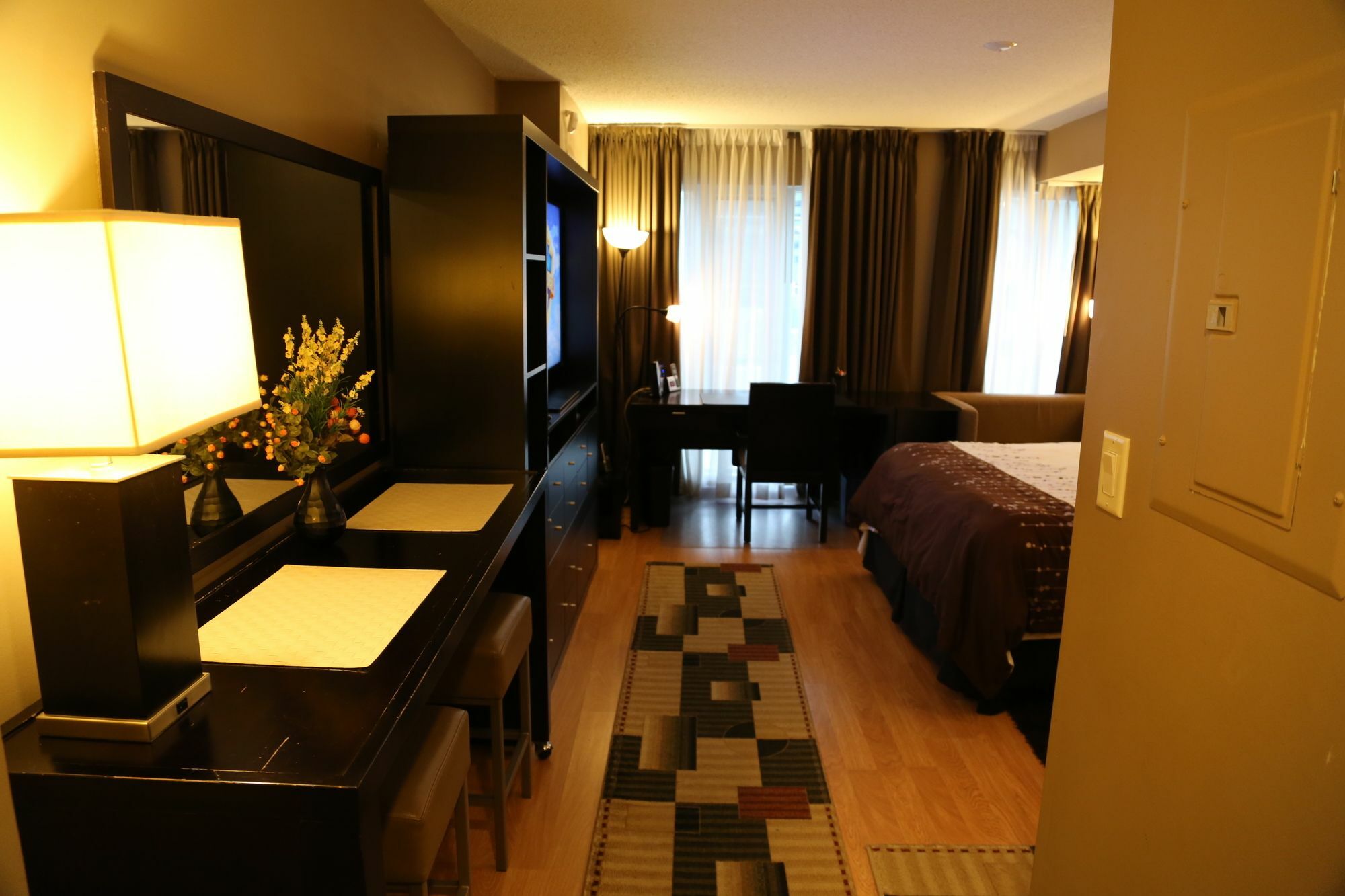 Visitor Accommodation Торонто Екстер'єр фото